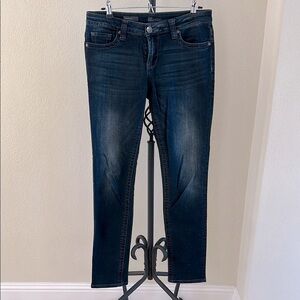 Kut from the Kloth Blue Jeans Straight Leg Classic Style